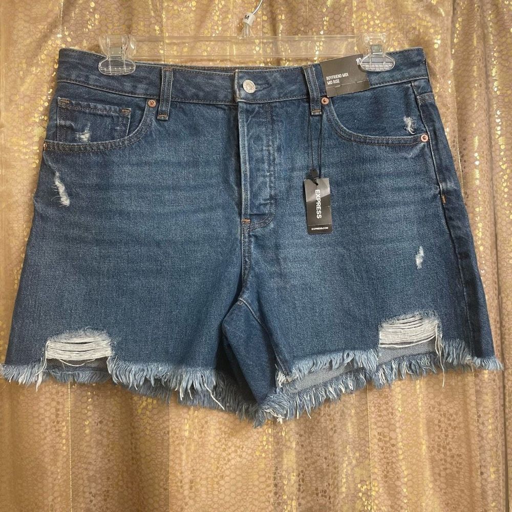 Express Dark Wash Mid Rise Covered Button Fly Boyfriend Jean Shorts 10 NWT